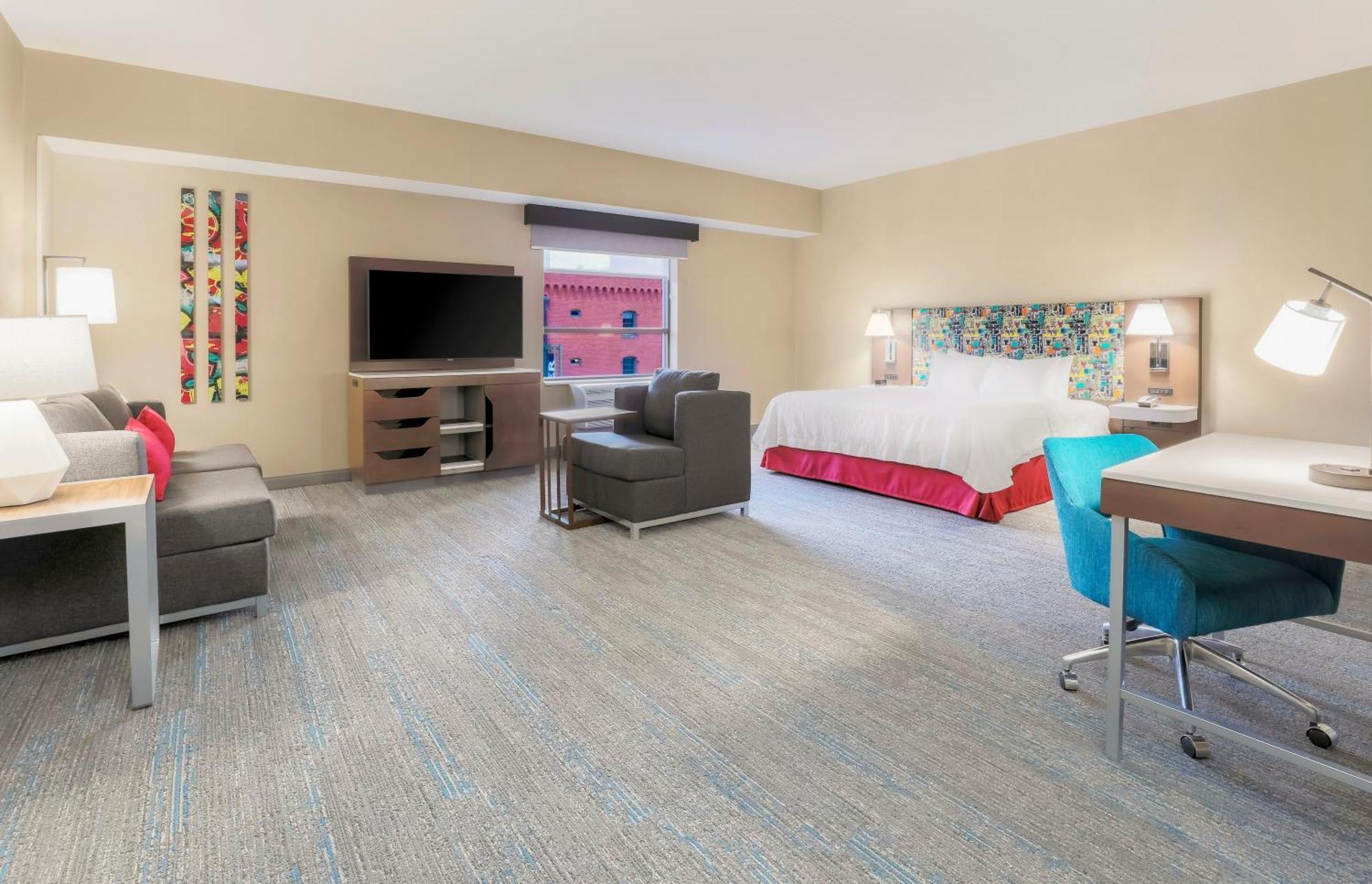 Hampton Inn & Suites Pittsburgh Downtown Extérieur photo