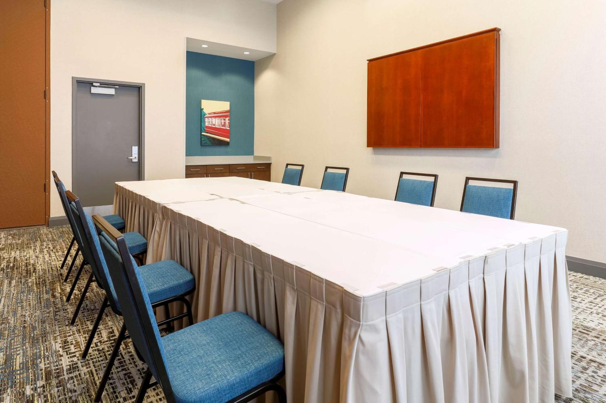 Hampton Inn & Suites Pittsburgh Downtown Extérieur photo