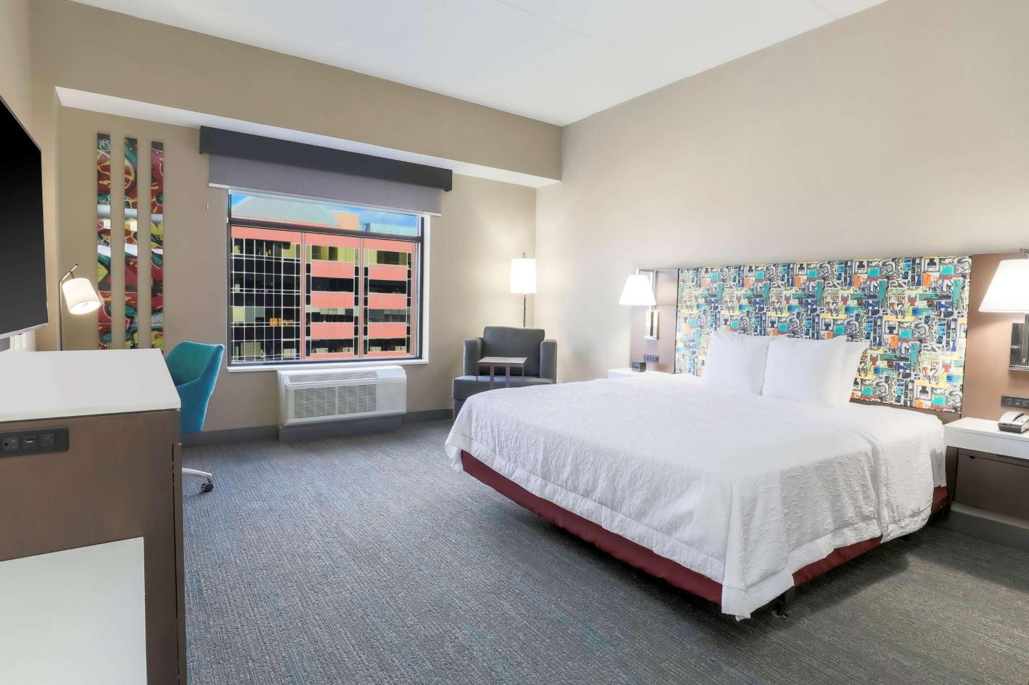 Hampton Inn & Suites Pittsburgh Downtown Extérieur photo